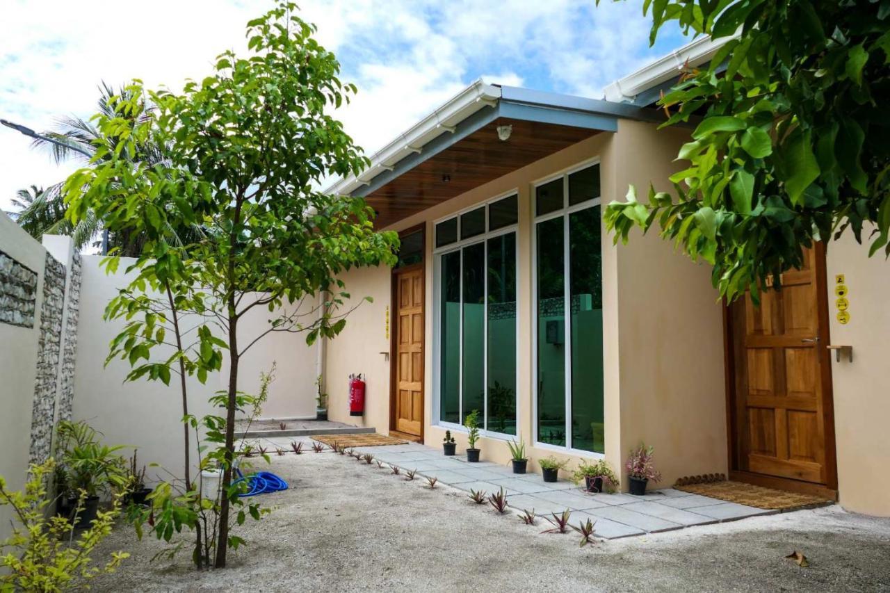 Ayira Maldives Hotel Feridhoo Екстериор снимка